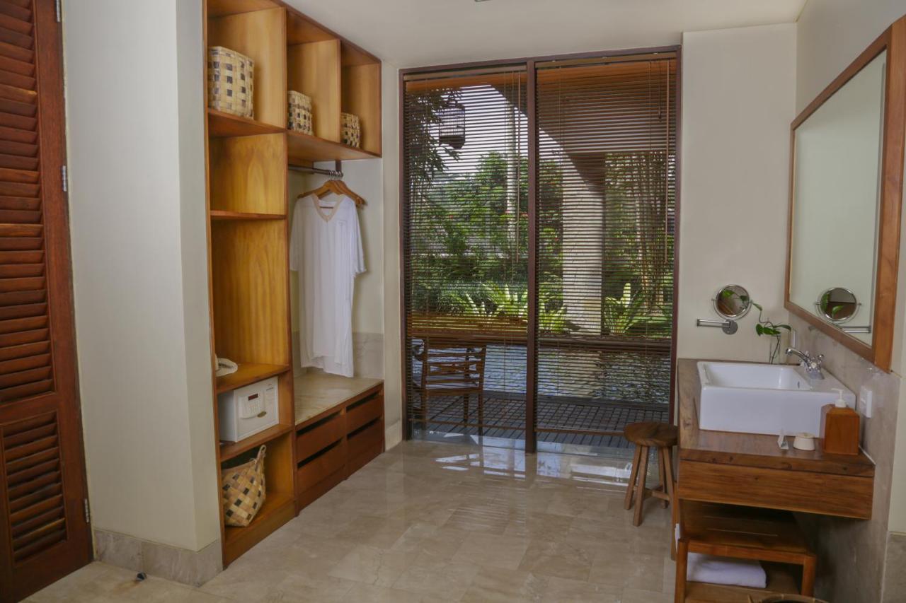 Komaneka At Tanggayuda Ubud Экстерьер фото